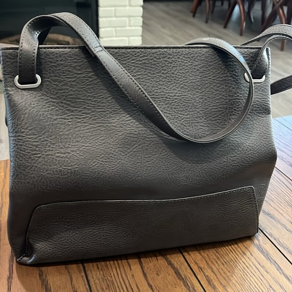 Matt & Nat grey crossbody bag - Picture 2 of 7